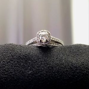 14 Karat White Gold Diamond ring set